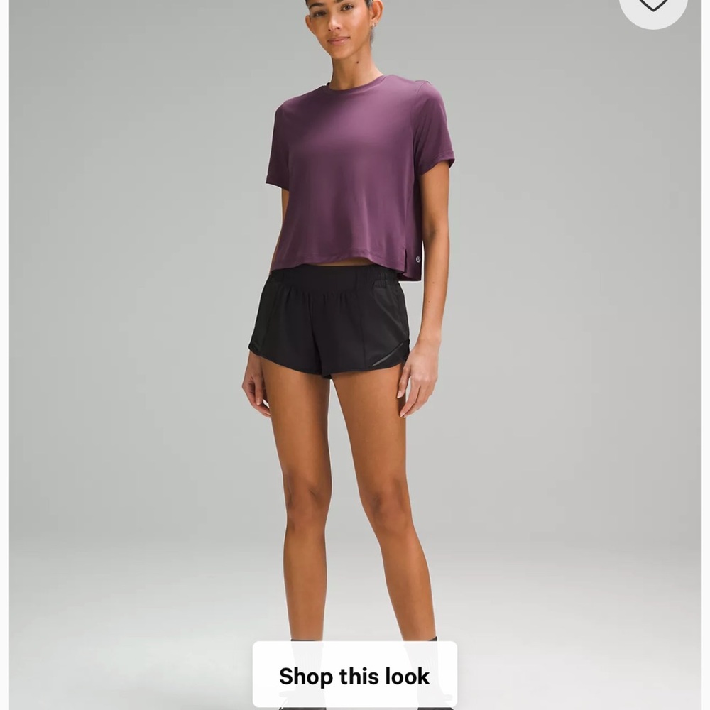 Black Lululemon Hotty Hot Lined Short 2.5"